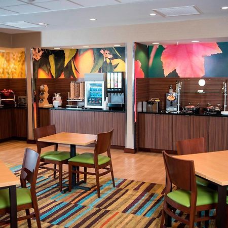 Fairfield Inn & Suites By Marriott Cincinnati Uptown/University Area Bagian luar foto