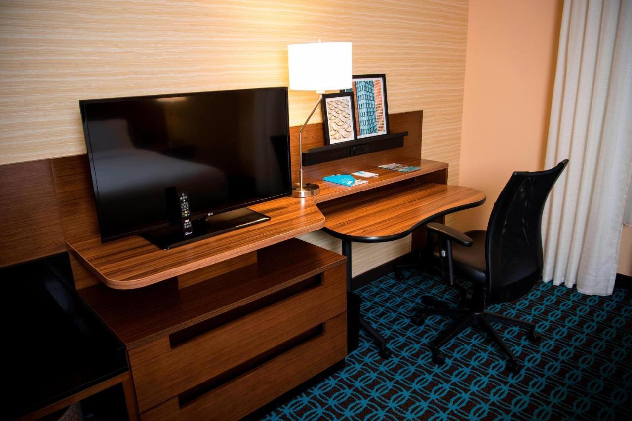 Fairfield Inn & Suites By Marriott Cincinnati Uptown/University Area Bagian luar foto